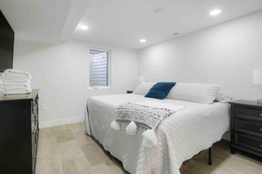 Sleeps 16 - 15 Min/Downtown, 10 Min/Medical Center Villa Aurora Ngoại thất bức ảnh